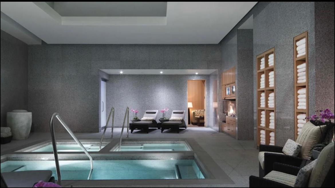 The Fantasy Suite Mgm Signature Pool View Las Vegas Exteriör bild