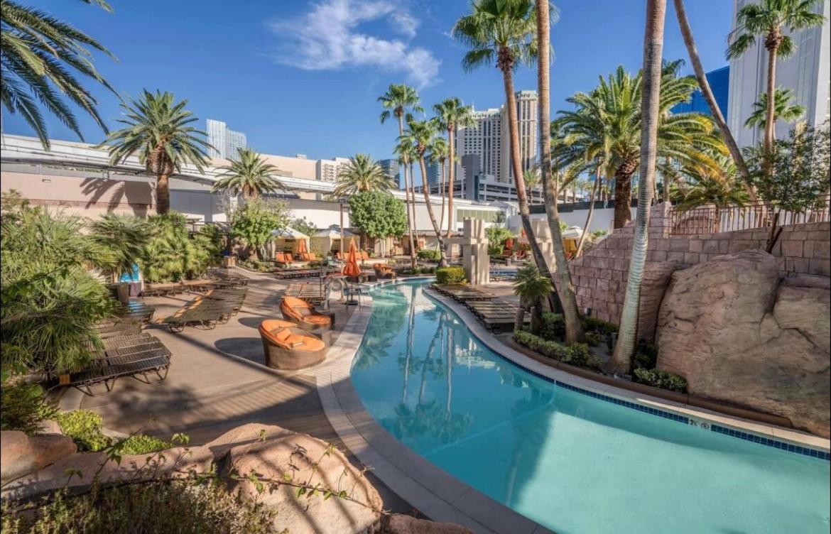 The Fantasy Suite Mgm Signature Pool View Las Vegas Exteriör bild