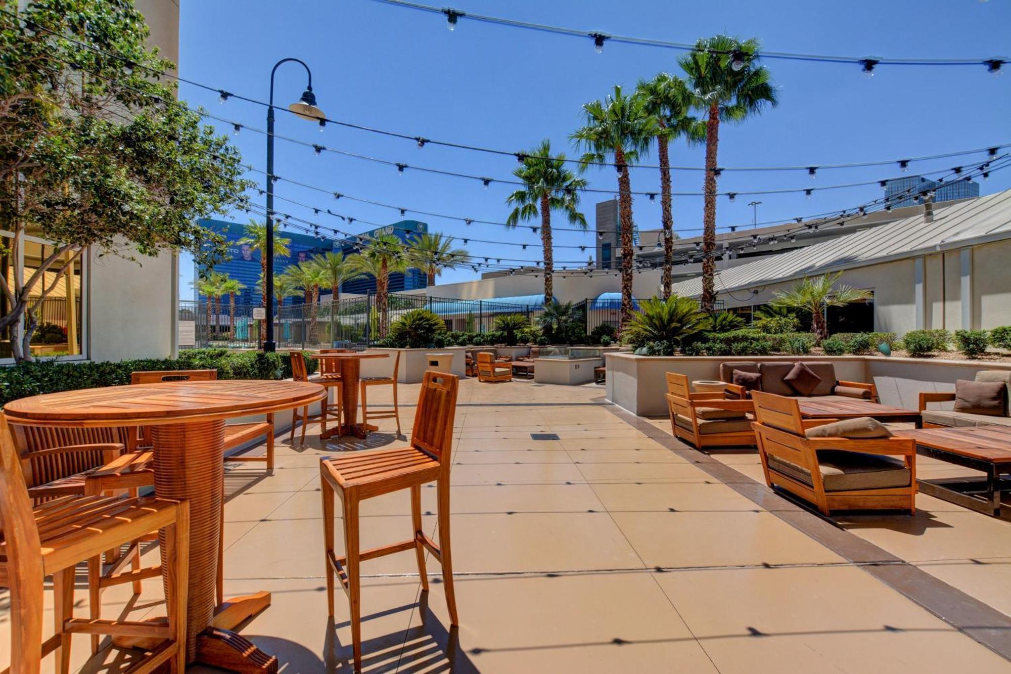 The Fantasy Suite Mgm Signature Pool View Las Vegas Exteriör bild